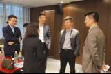数字货币对传统金融机构的挑战与机遇：如何拥抱变革实现合作共赢_数字货币引领未来_数字货币与金融危机