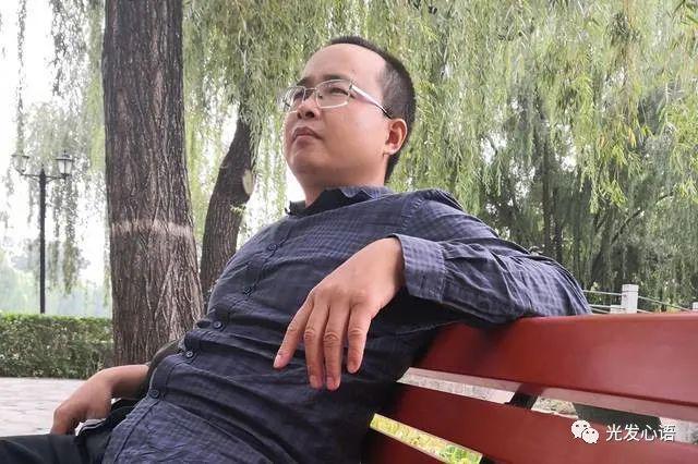 探索矩阵屋文化模型理论的起源与背景：赵光发与文心一言的深度对话