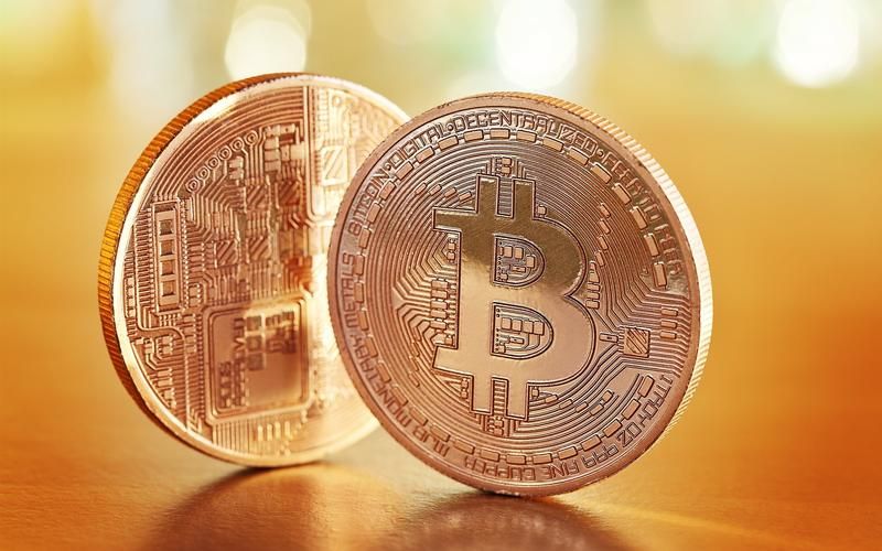 区块链技术革命：从比特币到以太坊，探索去中心化金融的未来