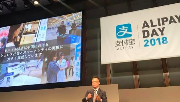 新的支付手段_移动支付创新性应用场景_移动支付与虚拟货币的结合：分析未来支付方式的革新与应用