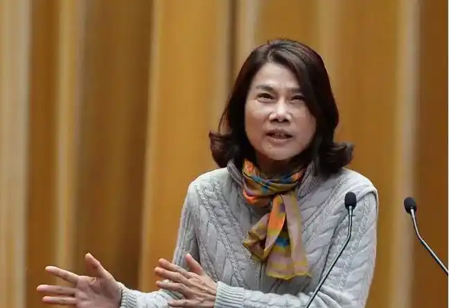 格力董明珠管理理念_格力事件_董明珠停职审查事件的深入分析，格力电器何以应对舆论压力？