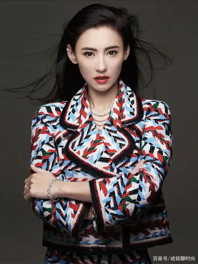 张柏芝的时尚风格与红毯魅力_戛纳红毯网红_张柏芝红毯礼服