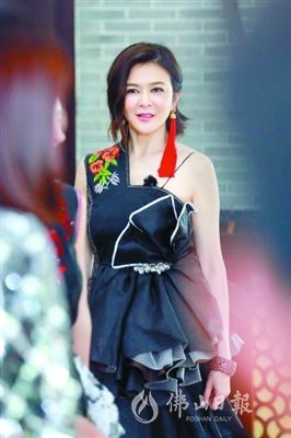 关之琳剪辑_关之琳的影视剧本与创作故事_播放关之琳主演的电影
