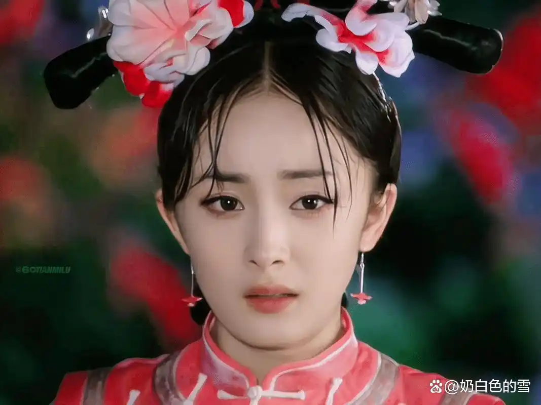 杨幂影视俱乐部_杨幂迷奸影视老板是谁_杨幂的经典影视作品中的情感冲突