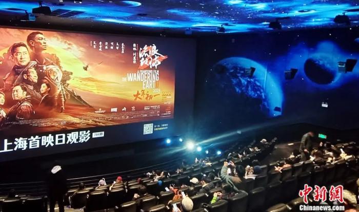 跨考新闻传播_跨媒介传播_吴京的跨文化影响与传播