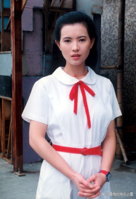 蓝洁瑛在喜剧中的精彩表现_喜剧精彩表现蓝洁瑛中的一句话_蓝洁瑛笑
