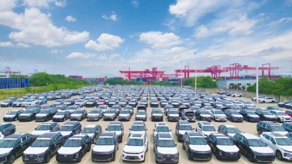 新能源汽车市场占有率达到29.5% 传统燃油车销量回升