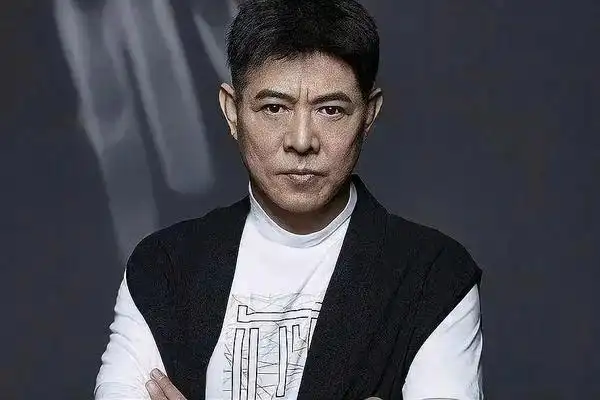 百度李连杰中国武术_李连杰武术大赛得到领导接见_李连杰与中国武术的推广