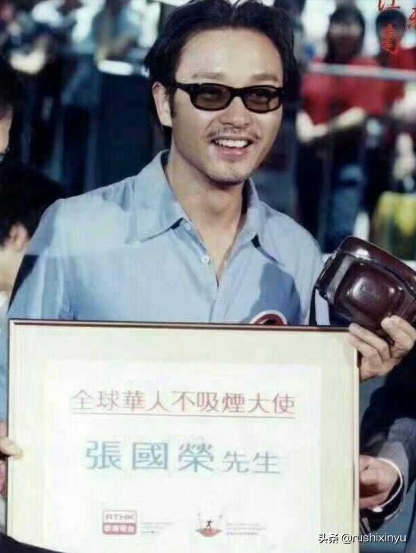 张国荣年轻时的帅照_张国荣在年轻一代心中的形象_张国荣年轻的时候