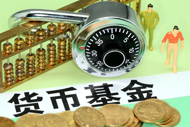 收益风险均衡_货币收支平衡_数字货币投资组合优化：如何管理风险与收益的平衡