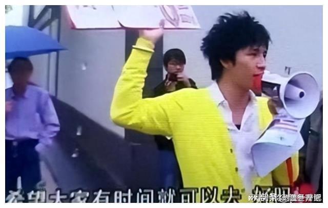 薛之谦积极投身音乐界公益项目，展现使命感_薛之谦公益事业_薛之谦公益基金