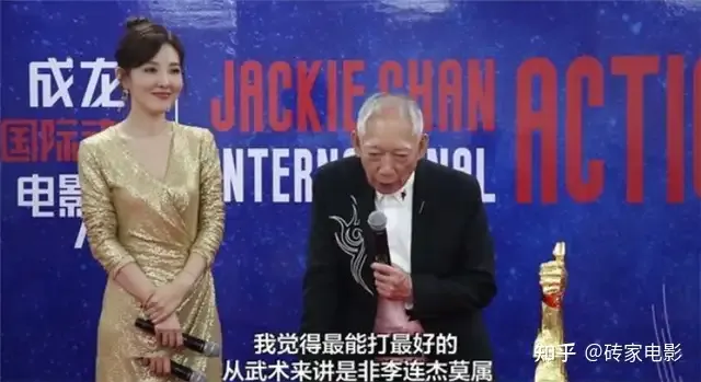 李连杰动作剪辑_李连杰招牌动作_李连杰的动作设计与影视效果