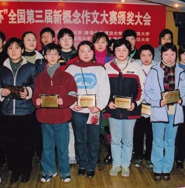 周慧敏的经典喜剧角色与搞笑瞬间_周慧敏小品_周慧敏搞笑电影